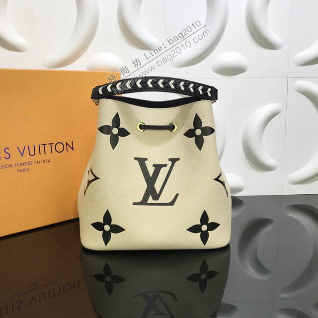 路易威登LV女包 NéoNoé 中號水桶包 頂部編織手柄 超大Monogram印花 lv新款壓紋皮革水桶包  ydh3825